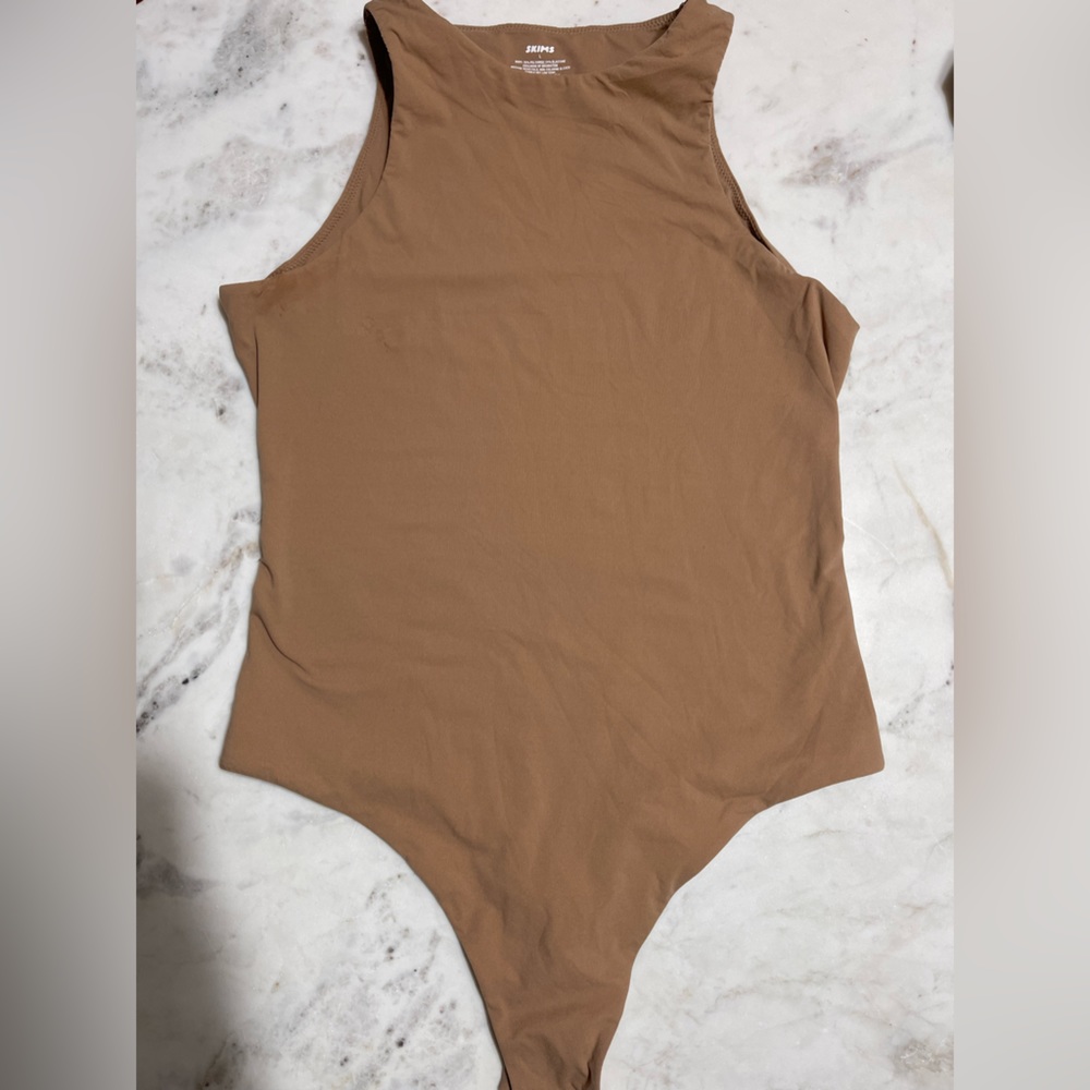 Skims fit everybody high neck bodysuit, size Large. Worn once, color: sienna